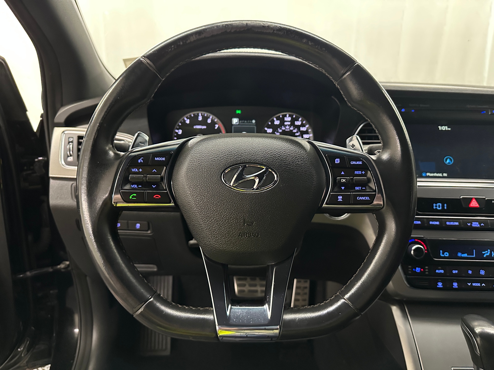 Thumbnail: 2015 Hyundai Sonata - 4