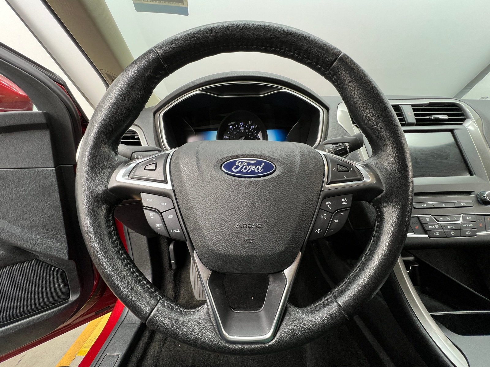 Thumbnail: 2018 Ford Fusion - 4