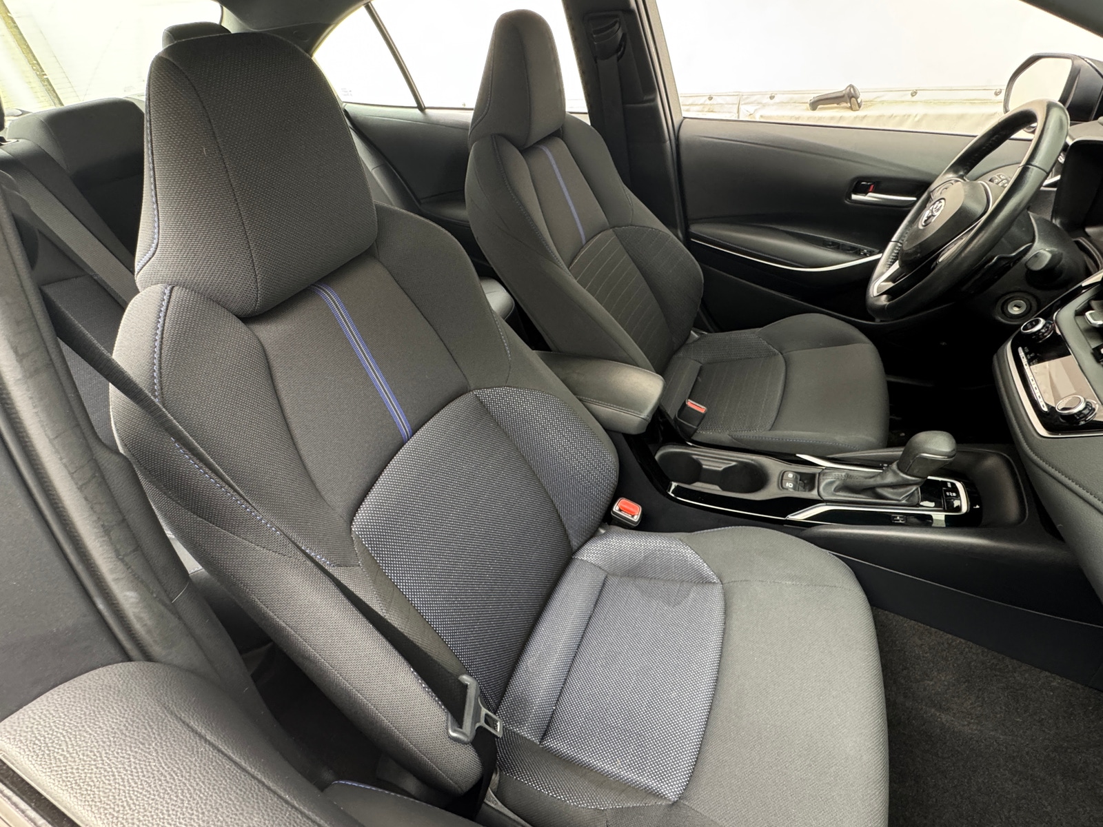 Thumbnail: 2022 Toyota Corolla - 2