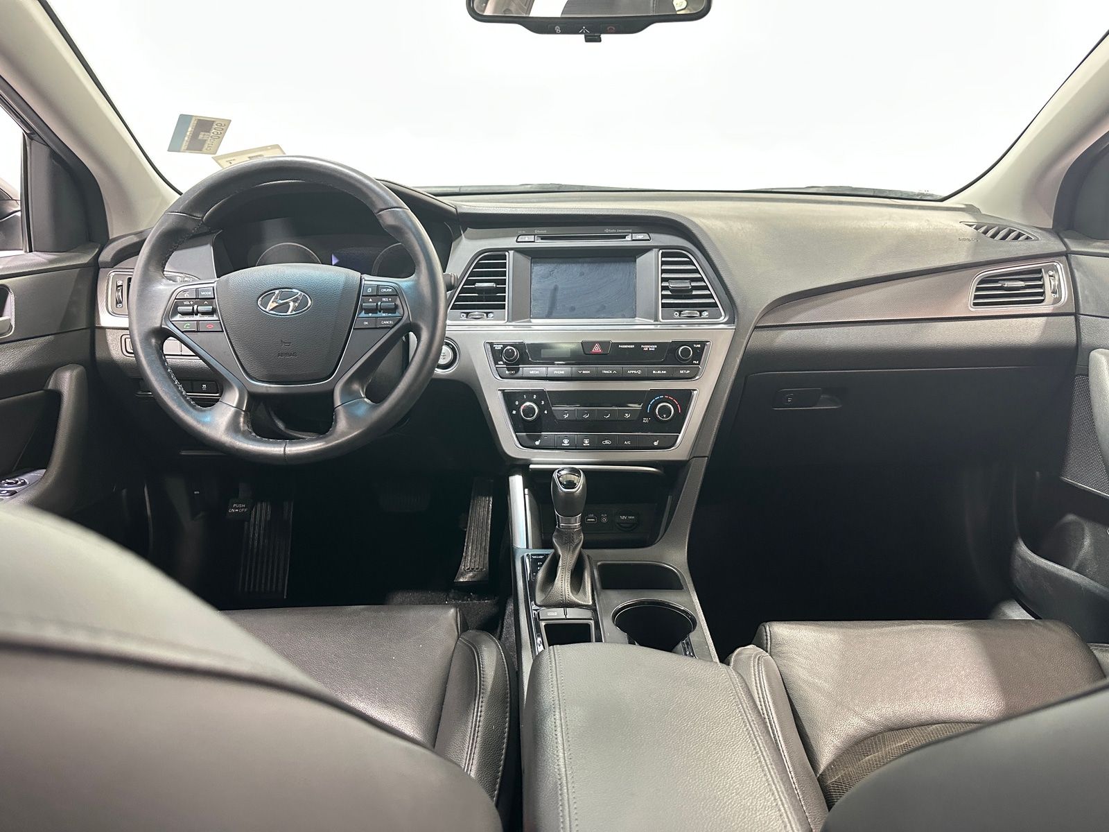 Thumbnail: 2017 Hyundai Sonata - 3
