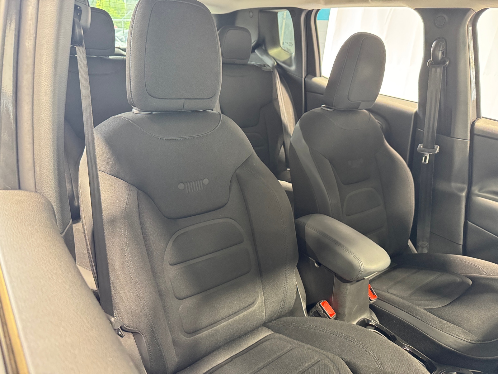 Thumbnail: 2016 Jeep Renegade - 2