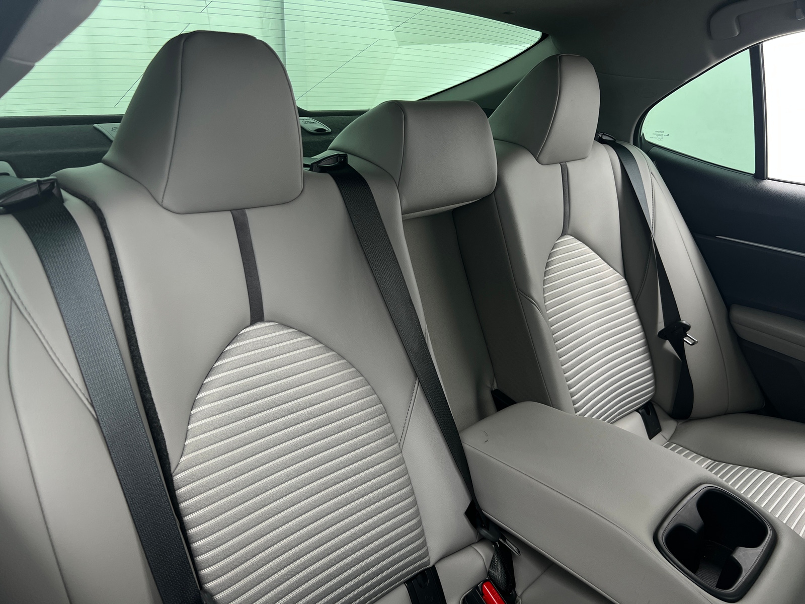 Thumbnail: 2022 Toyota Camry - 6