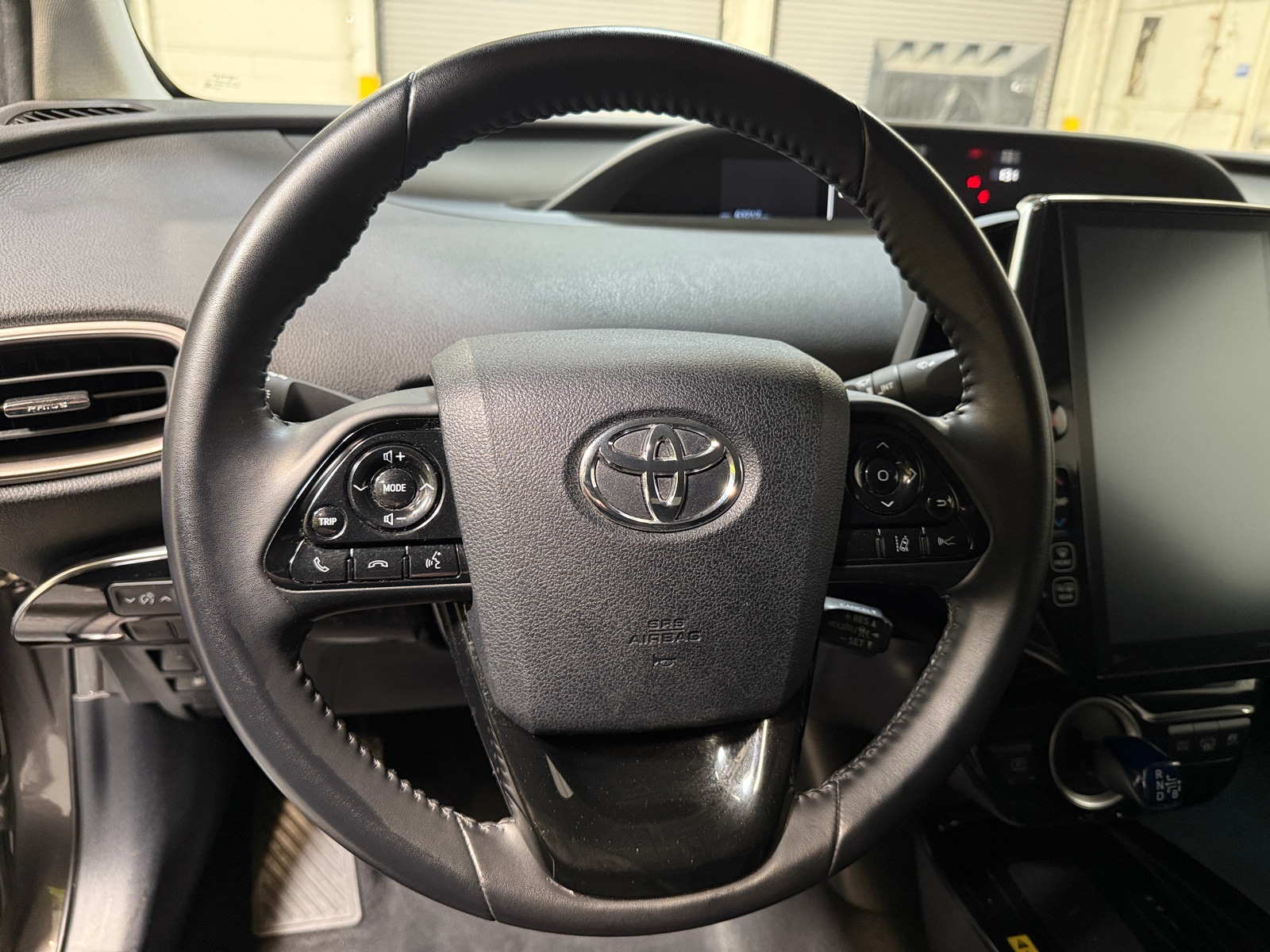 Thumbnail: 2021 Toyota Prius Prime - 4