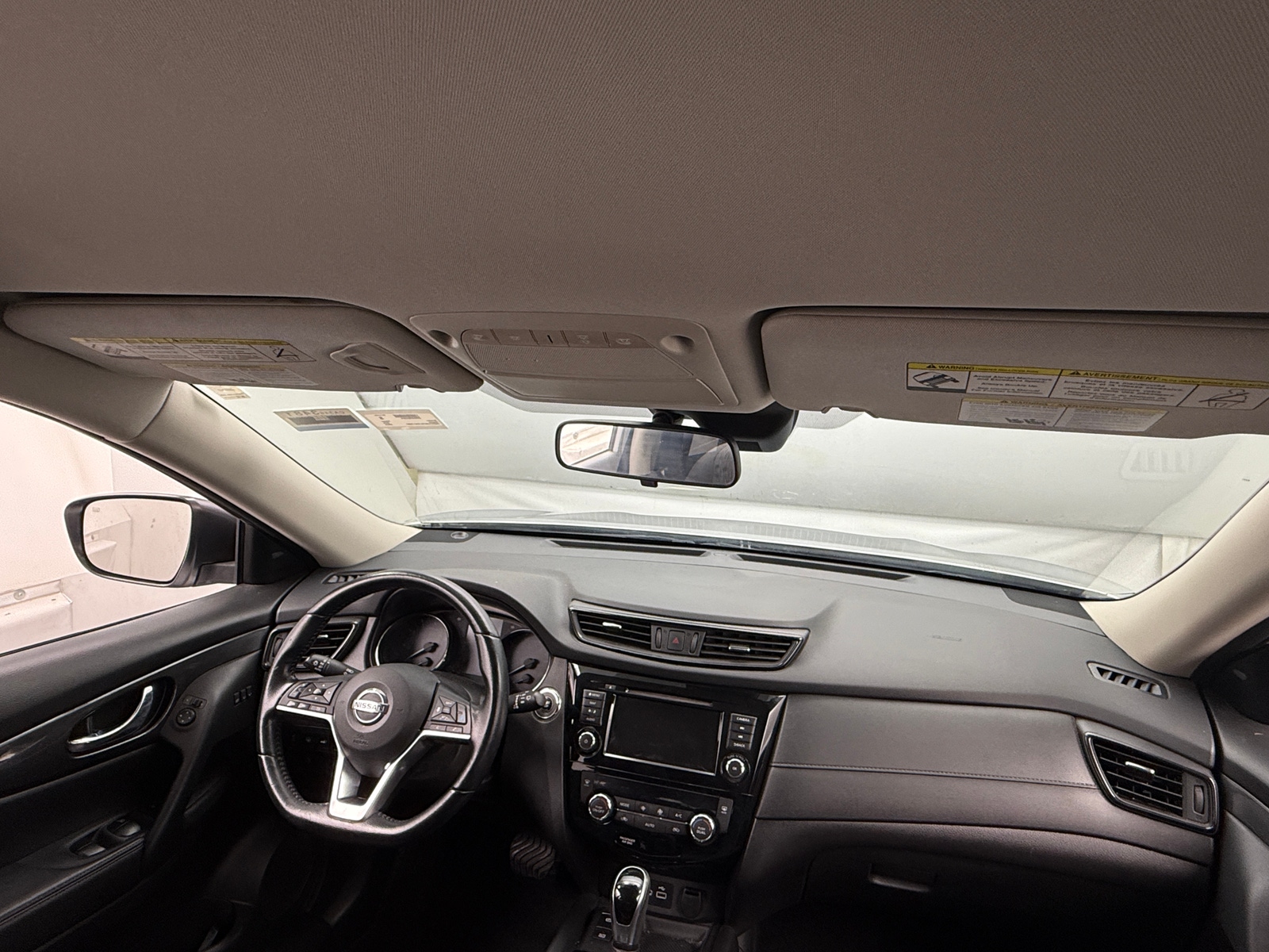 Thumbnail: 2020 Nissan Rogue - 3