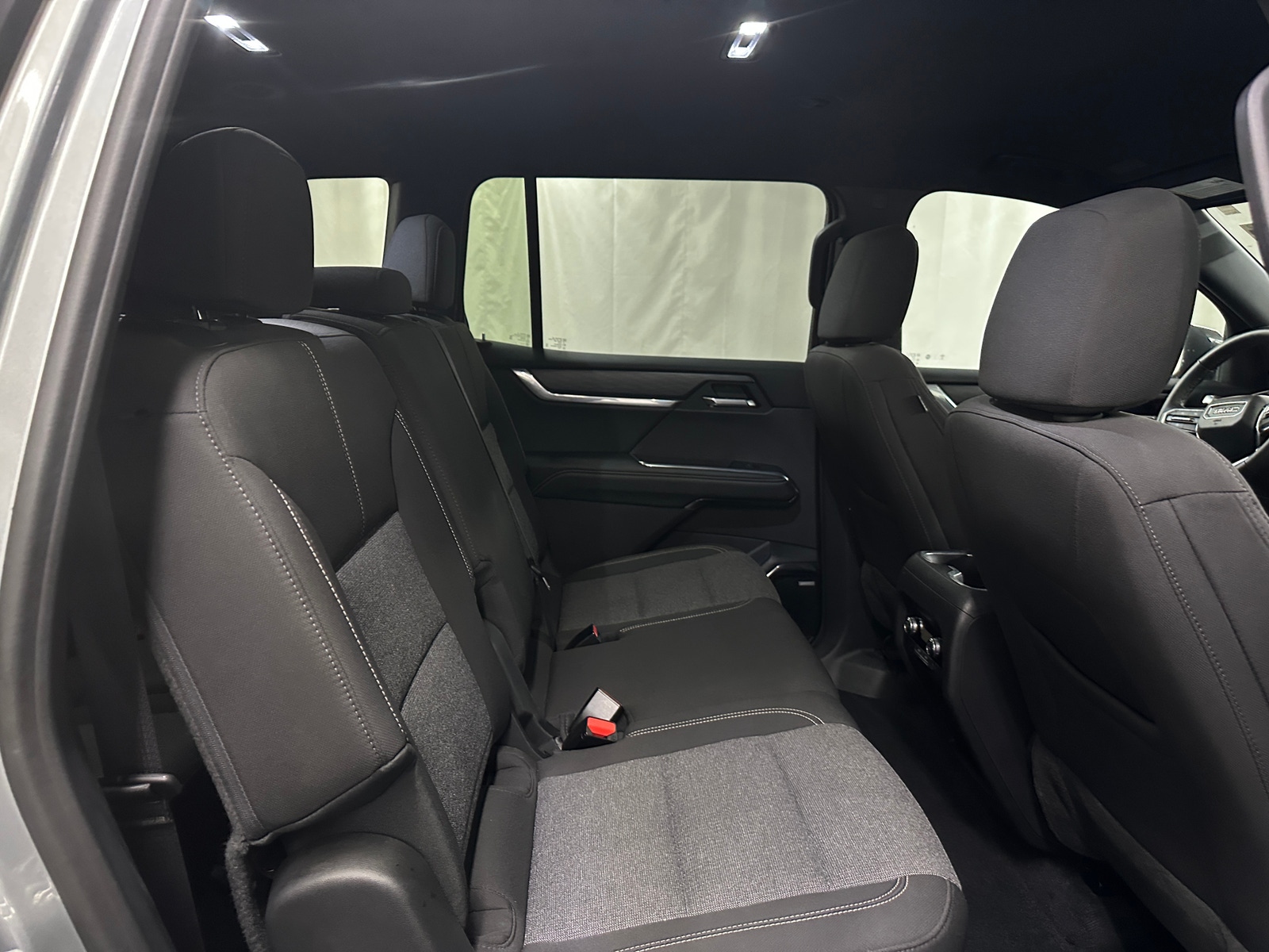 Thumbnail: 2025 GMC Acadia - 6