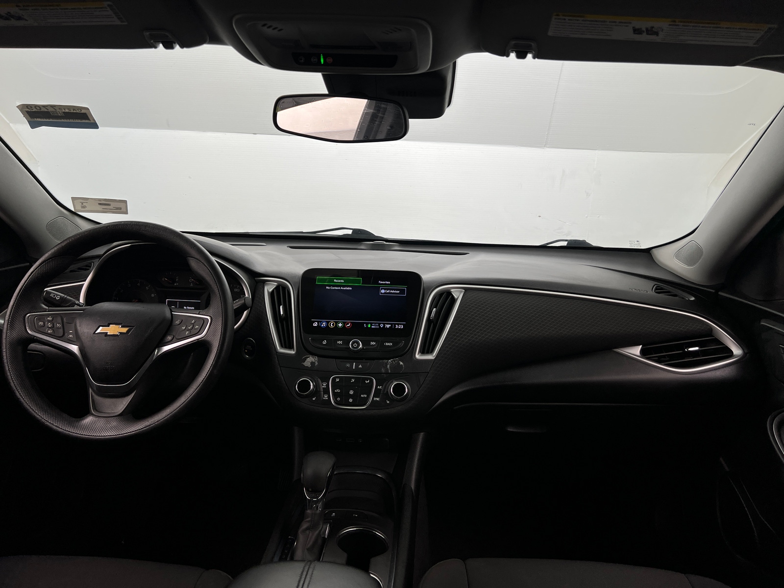 Thumbnail: 2022 Chevrolet Malibu - 3