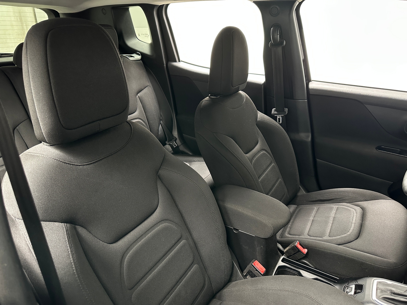 Thumbnail: 2018 Jeep Renegade - 2