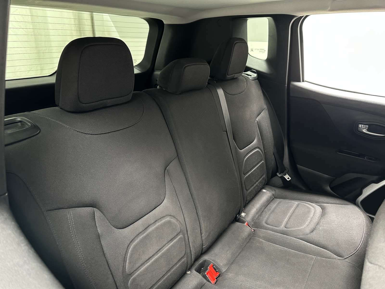 Thumbnail: 2018 Jeep Renegade - 6