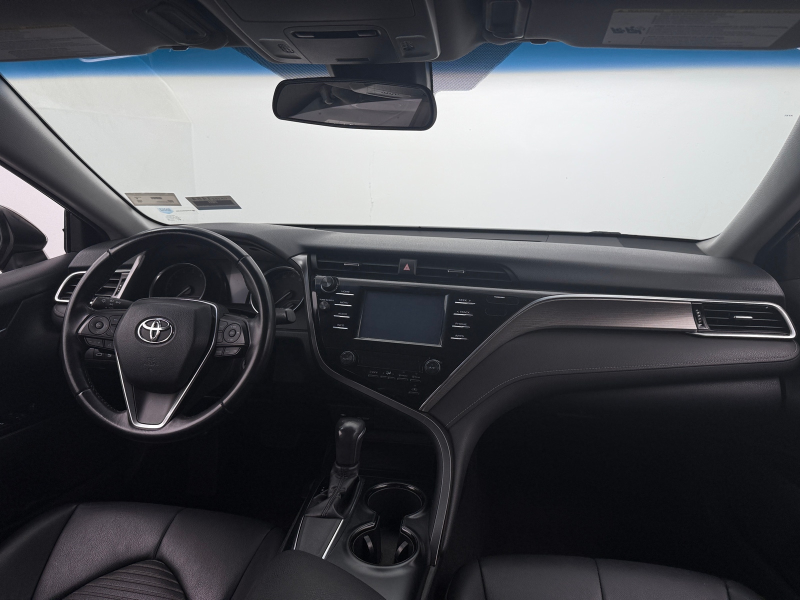 Thumbnail: 2018 Toyota Camry - 3