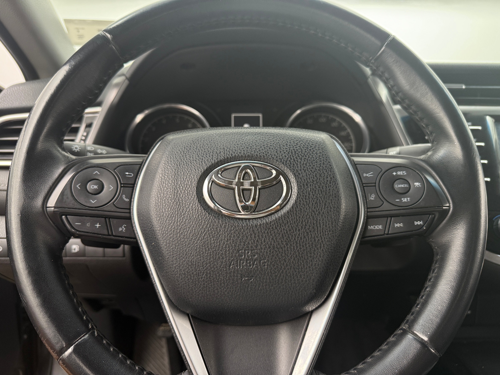Thumbnail: 2018 Toyota Camry - 5