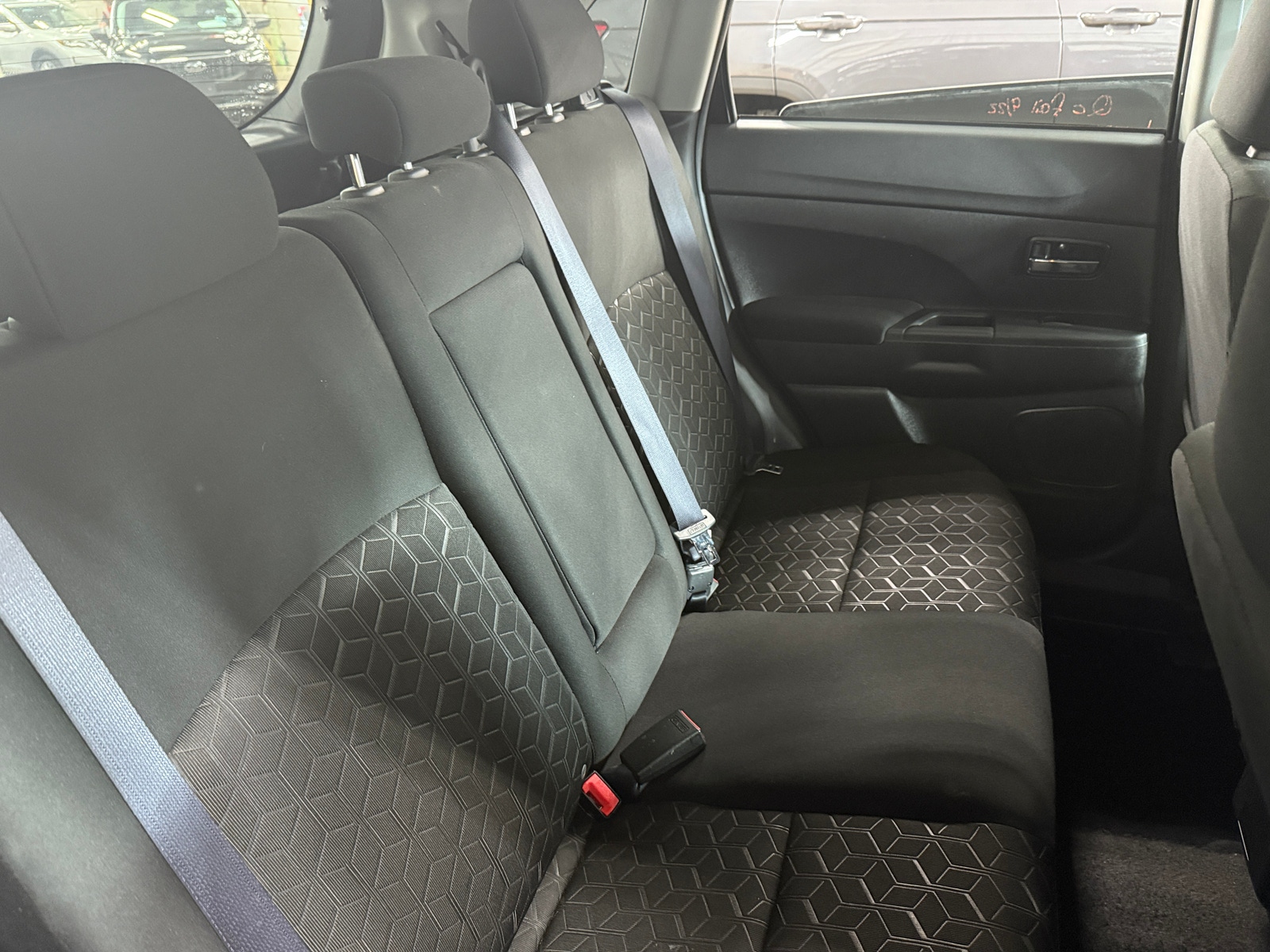 Thumbnail: 2024 Mitsubishi Outlander Sport - 6