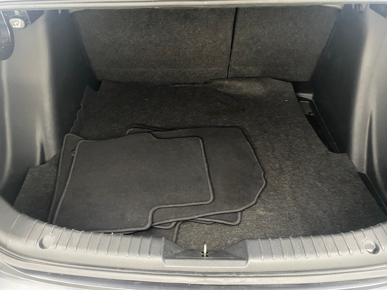 Thumbnail: 2019 Toyota Yaris - 6