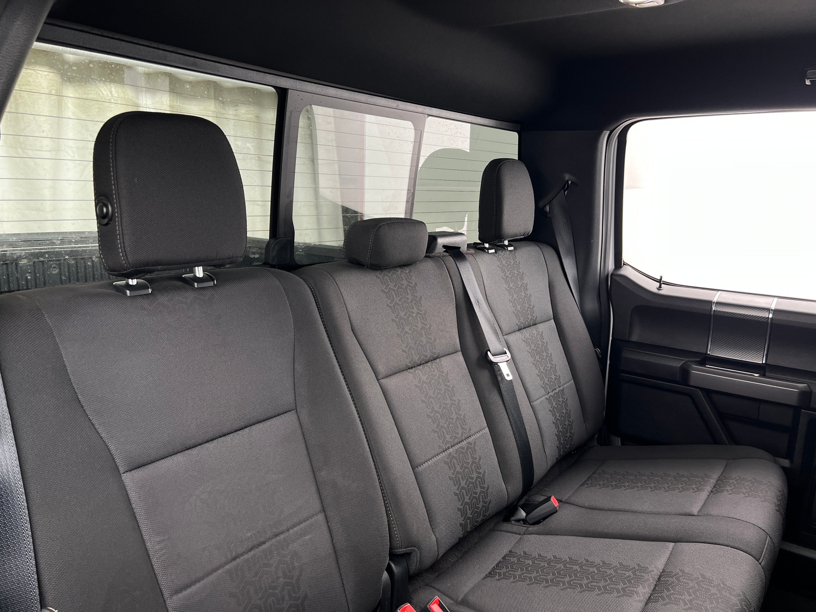 Thumbnail: 2019 Ford Econoline - 6