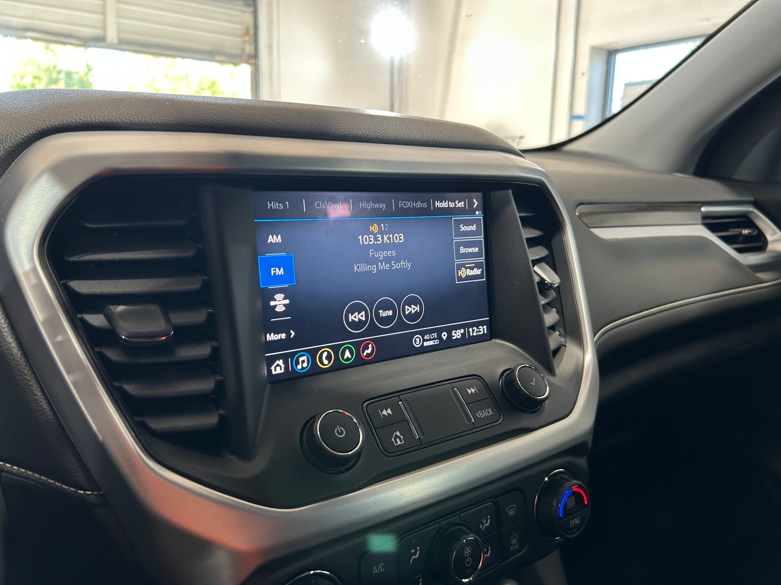 Thumbnail: 2021 GMC Acadia - 3