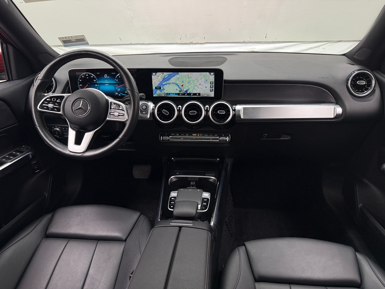 Thumbnail: 2020 Mercedes-Benz GLB - 2