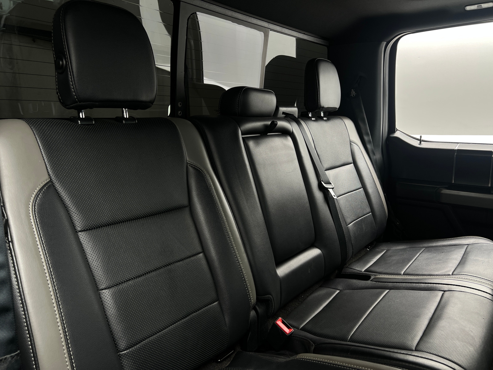 Thumbnail: 2018 Ford Econoline - 5
