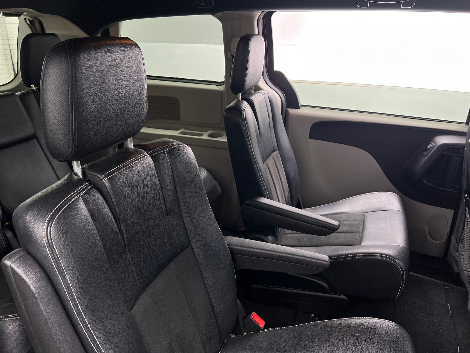 Thumbnail: 2019 Dodge Grand Caravan - 5