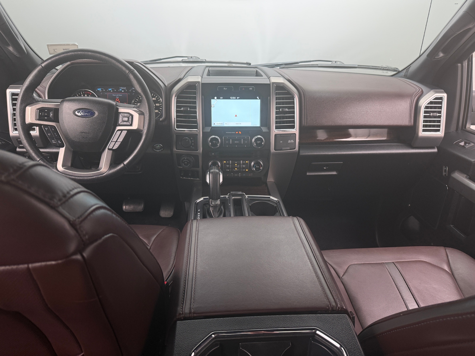 Thumbnail: 2016 Ford Econoline - 3