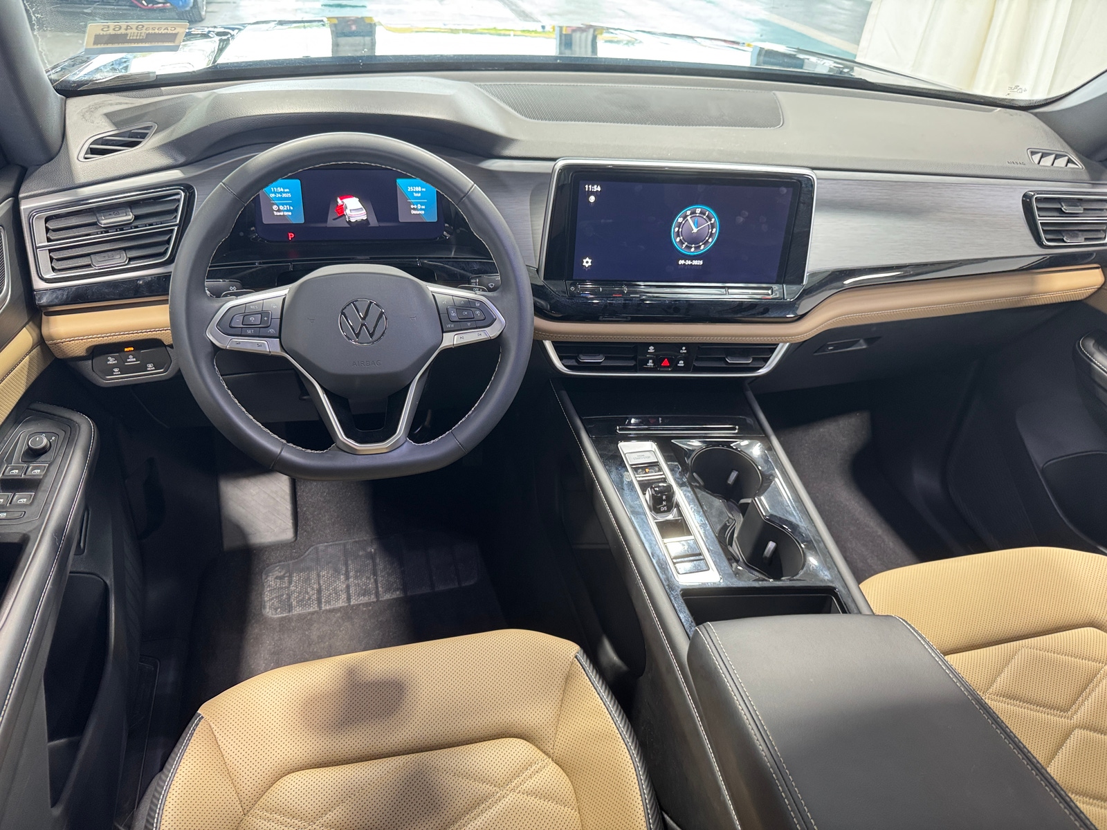 Thumbnail: 2024 Volkswagen Atlas - 2
