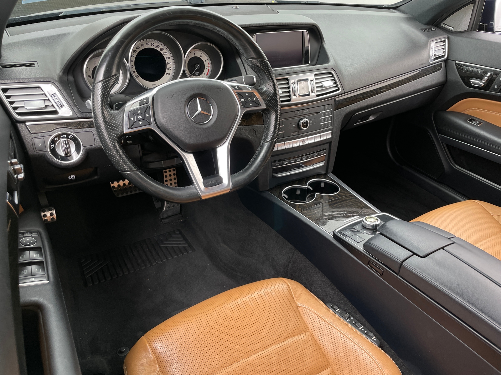 Thumbnail: 2016 Mercedes-Benz E-Class - 2