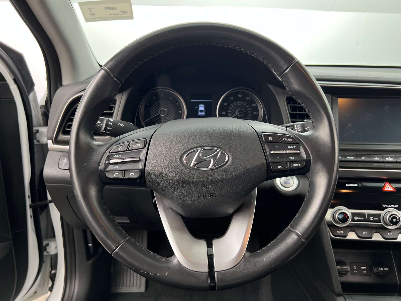 Thumbnail: 2019 Hyundai Elantra - 5
