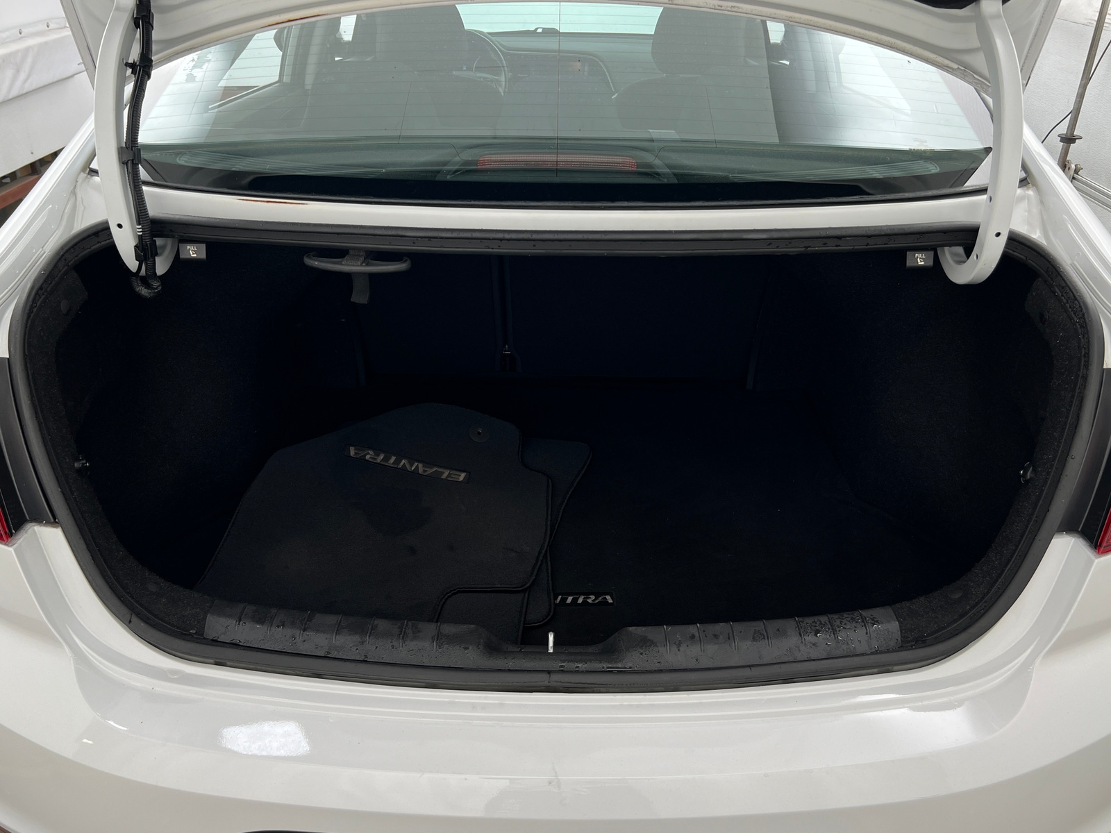 Thumbnail: 2019 Hyundai Elantra - 7