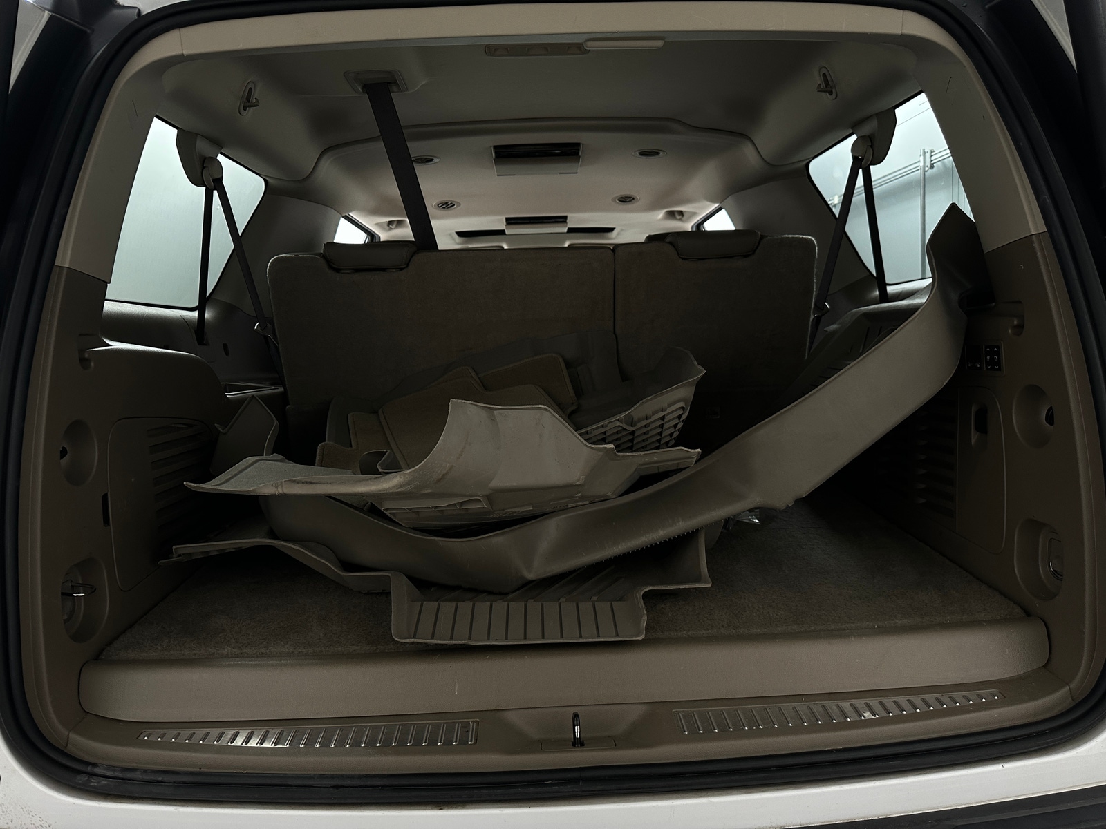 Thumbnail: 2018 Chevrolet Suburban - 6