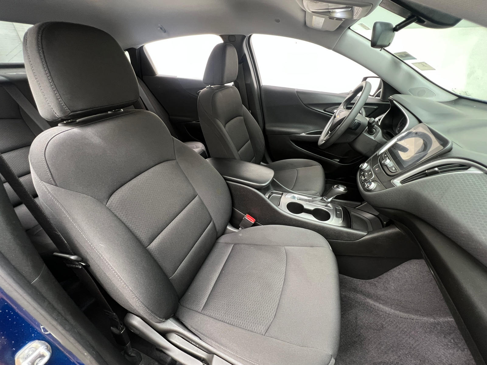 Thumbnail: 2019 Chevrolet Malibu - 2