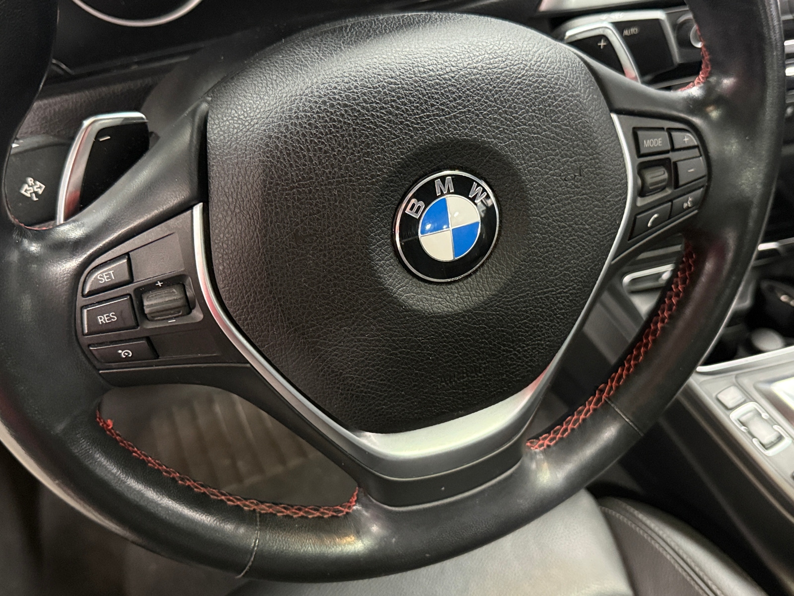 Thumbnail: 2018 BMW 3 Series - 4