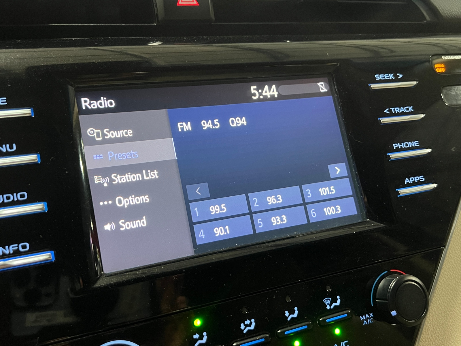 Thumbnail: 2018 Toyota Camry - 4