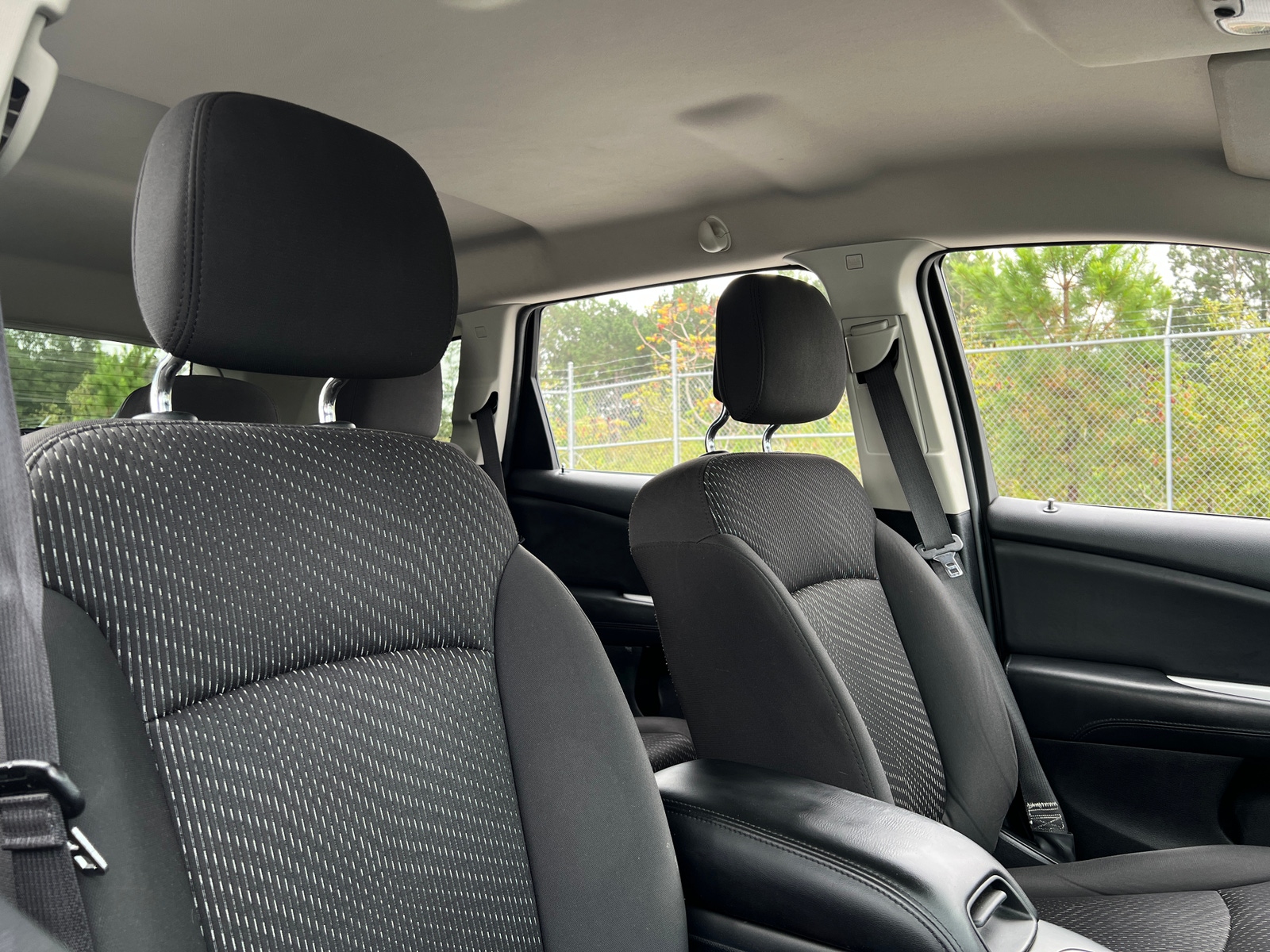 Thumbnail: 2017 Dodge Journey - 2