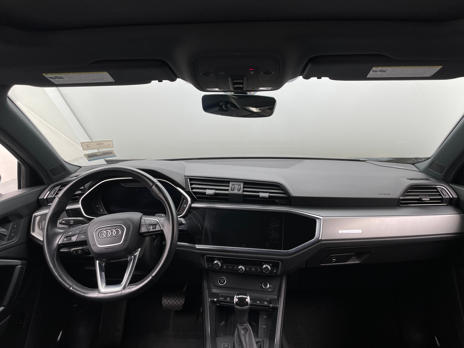 Thumbnail: 2021 Audi Q3 - 2
