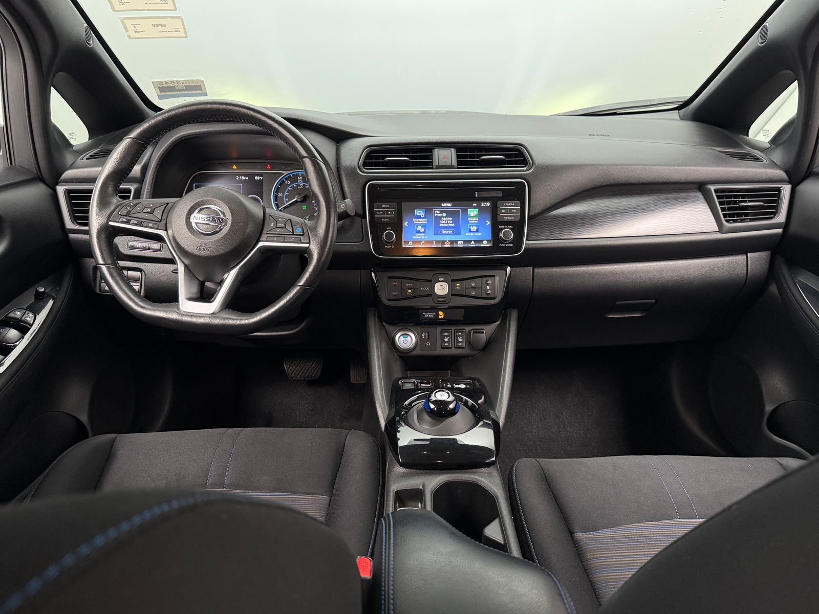 Thumbnail: 2018 Nissan Leaf - 3
