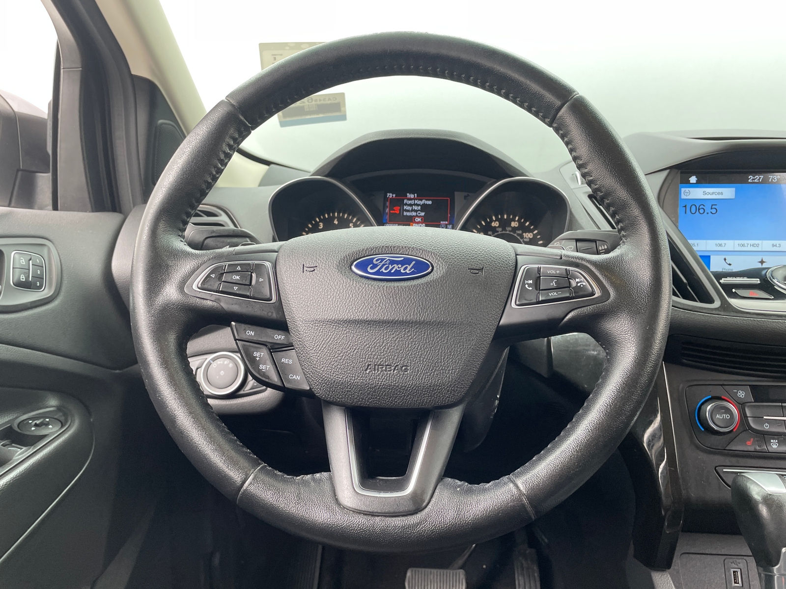 Thumbnail: 2017 Ford Escape - 4