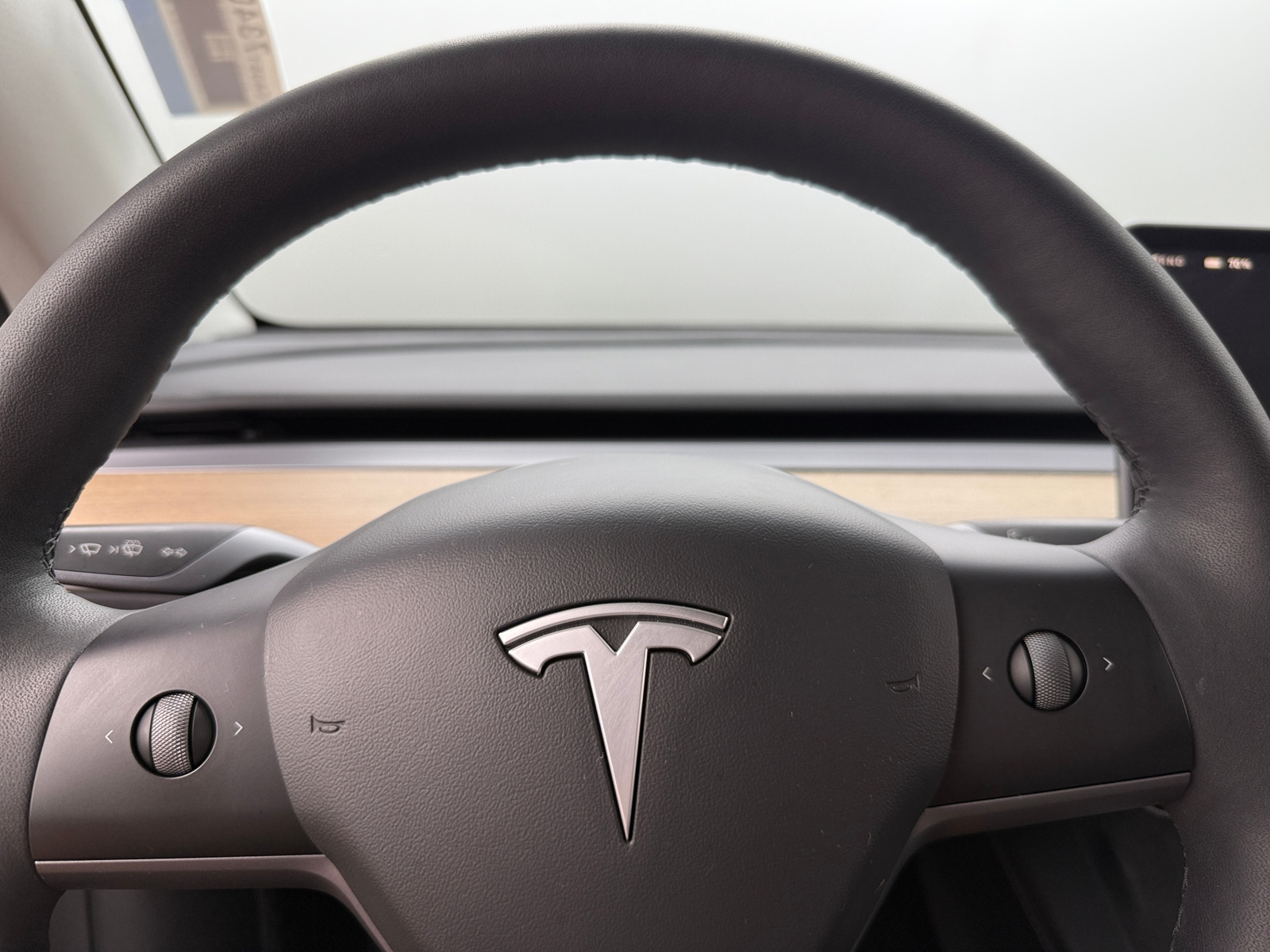 Thumbnail: 2022 Tesla Model Y - 4