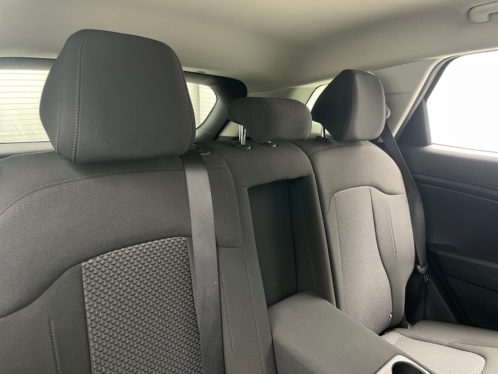 Thumbnail: 2024 Kia Sportage - 6