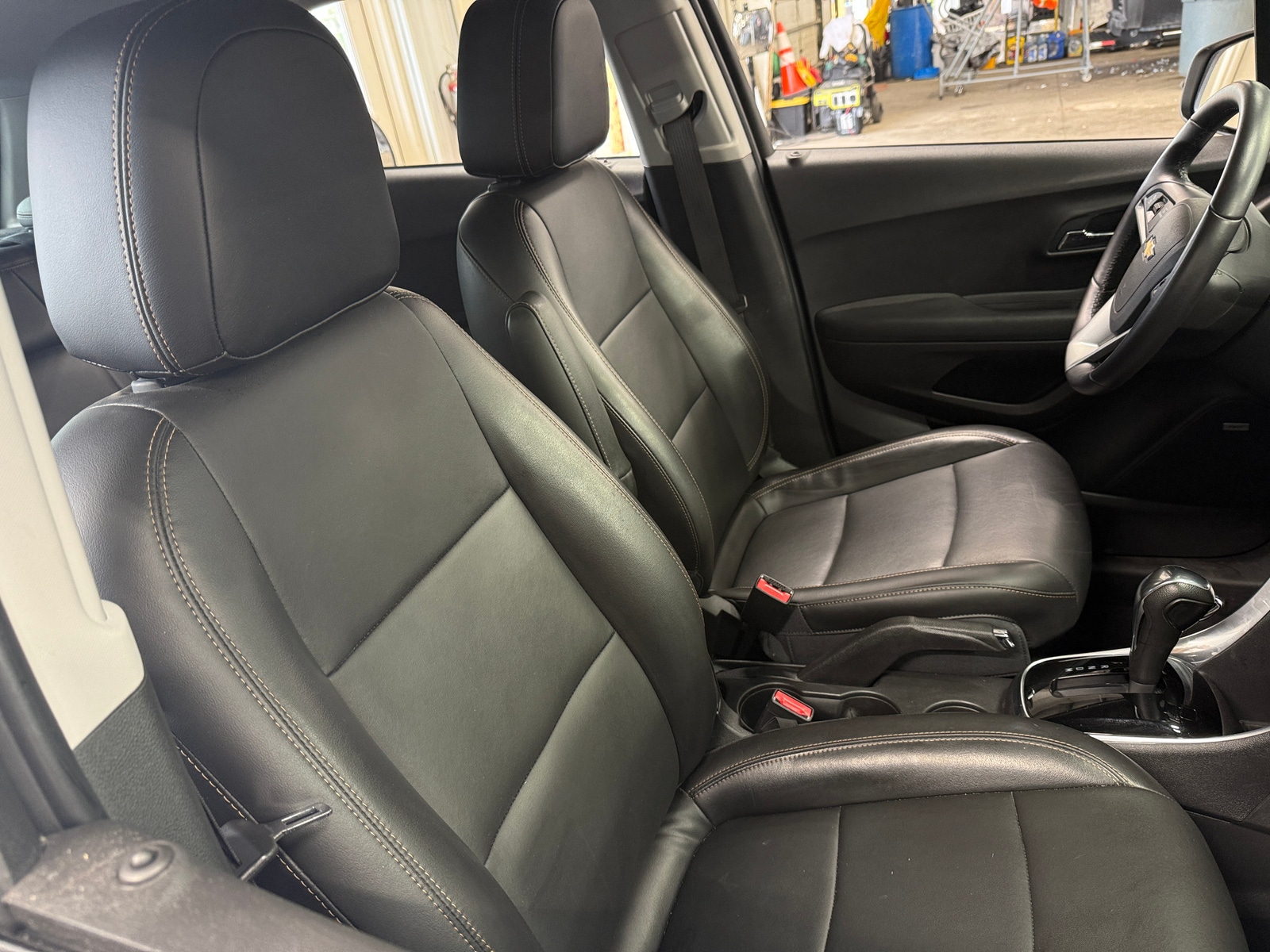 Thumbnail: 2020 Chevrolet Trax - 2