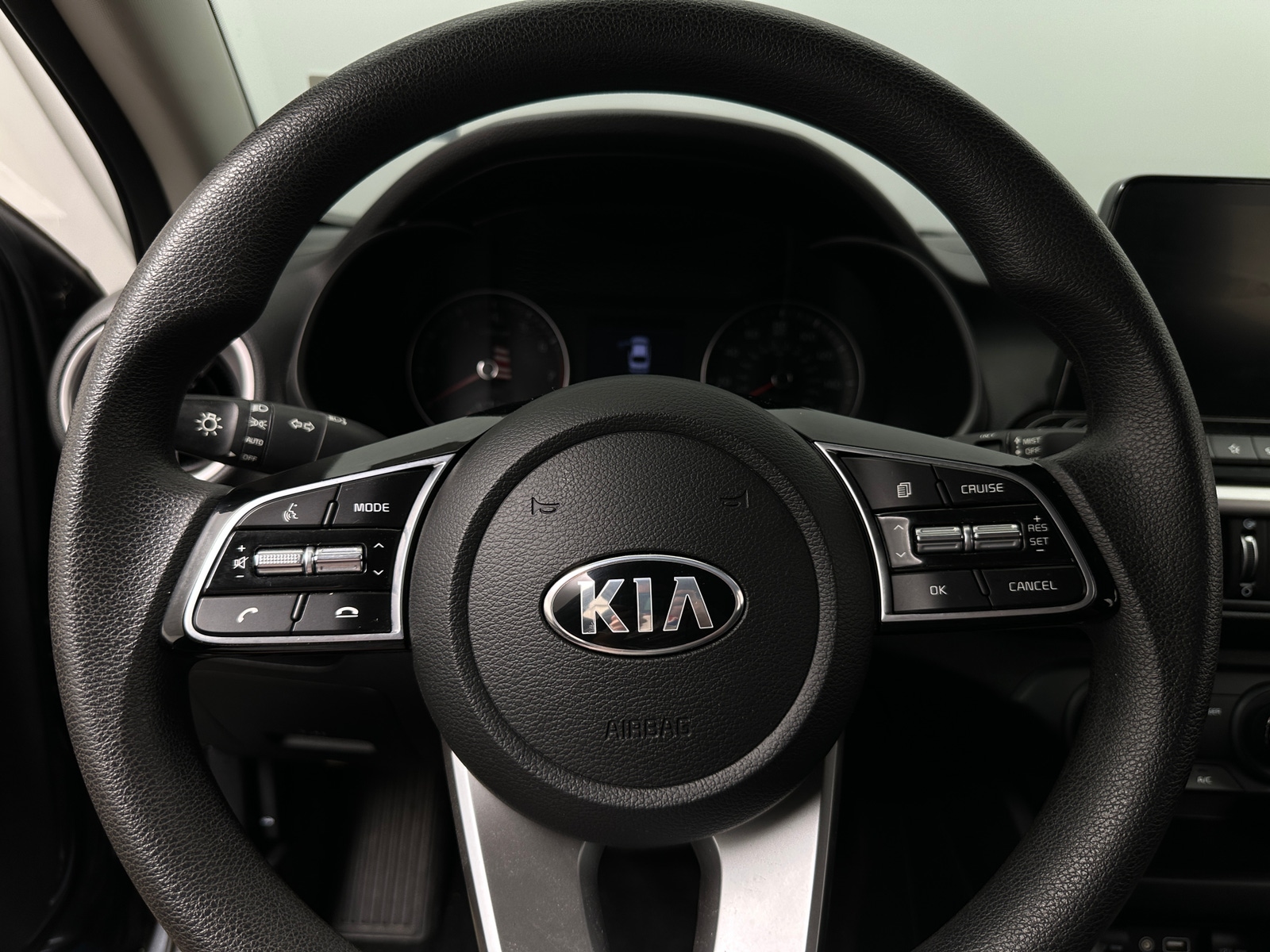 Thumbnail: 2020 Kia Forte - 5