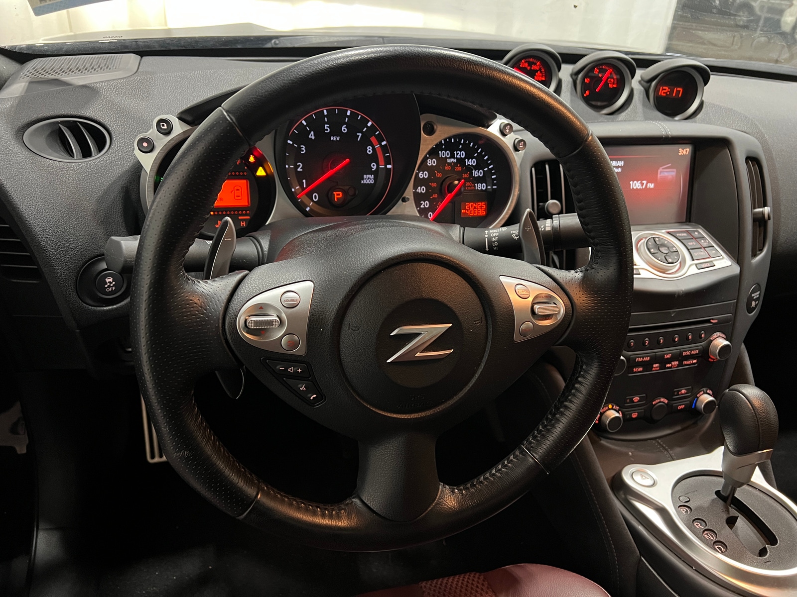 Thumbnail: 2014 Nissan Z - 4