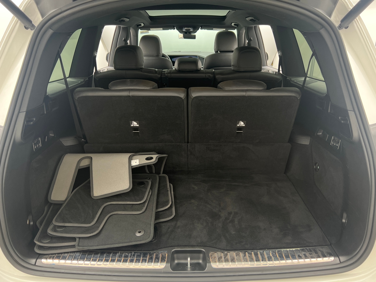 Thumbnail: 2024 Mercedes-Benz GLS - 6