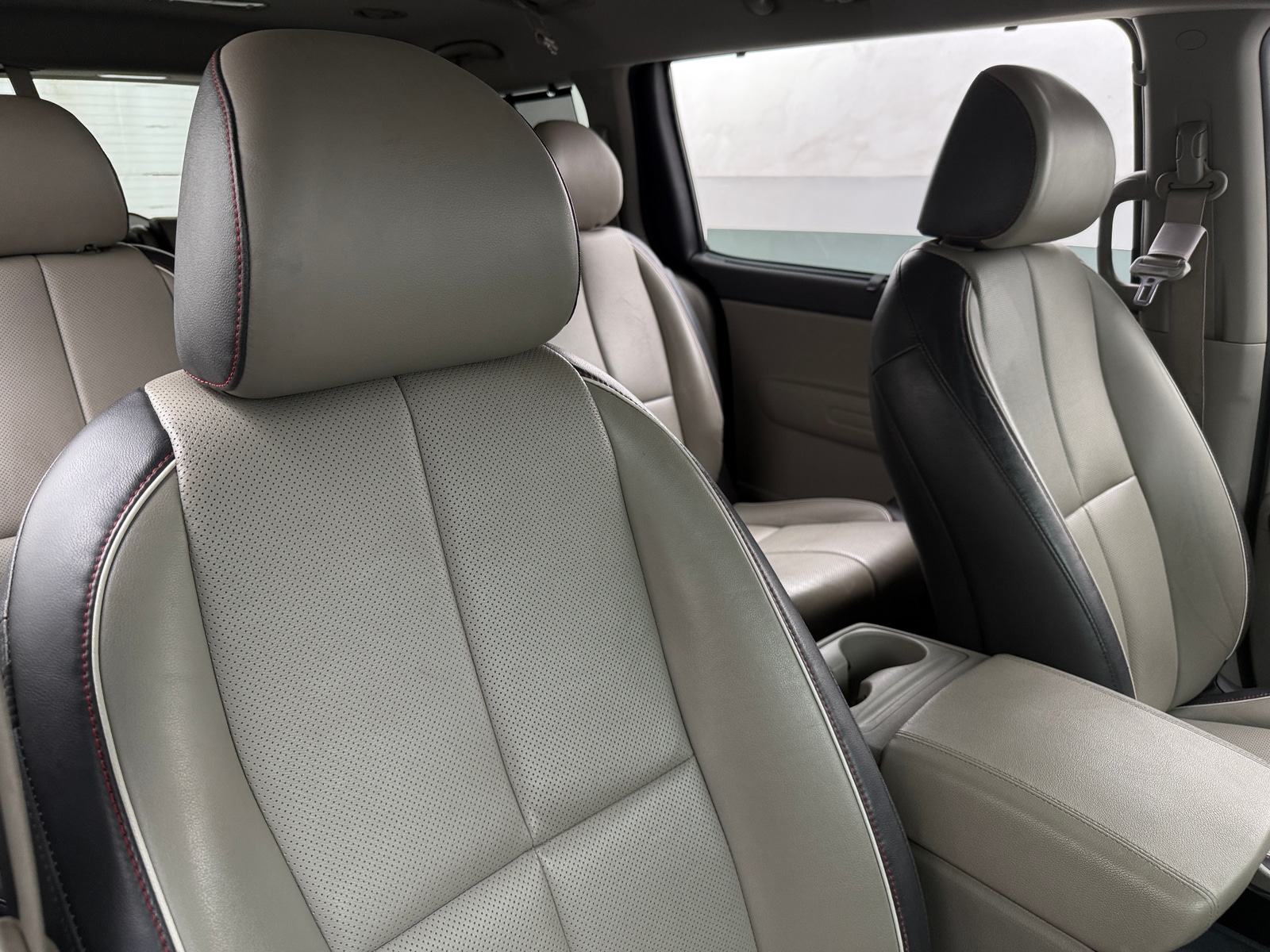 Thumbnail: 2017 Kia Sedona - 2