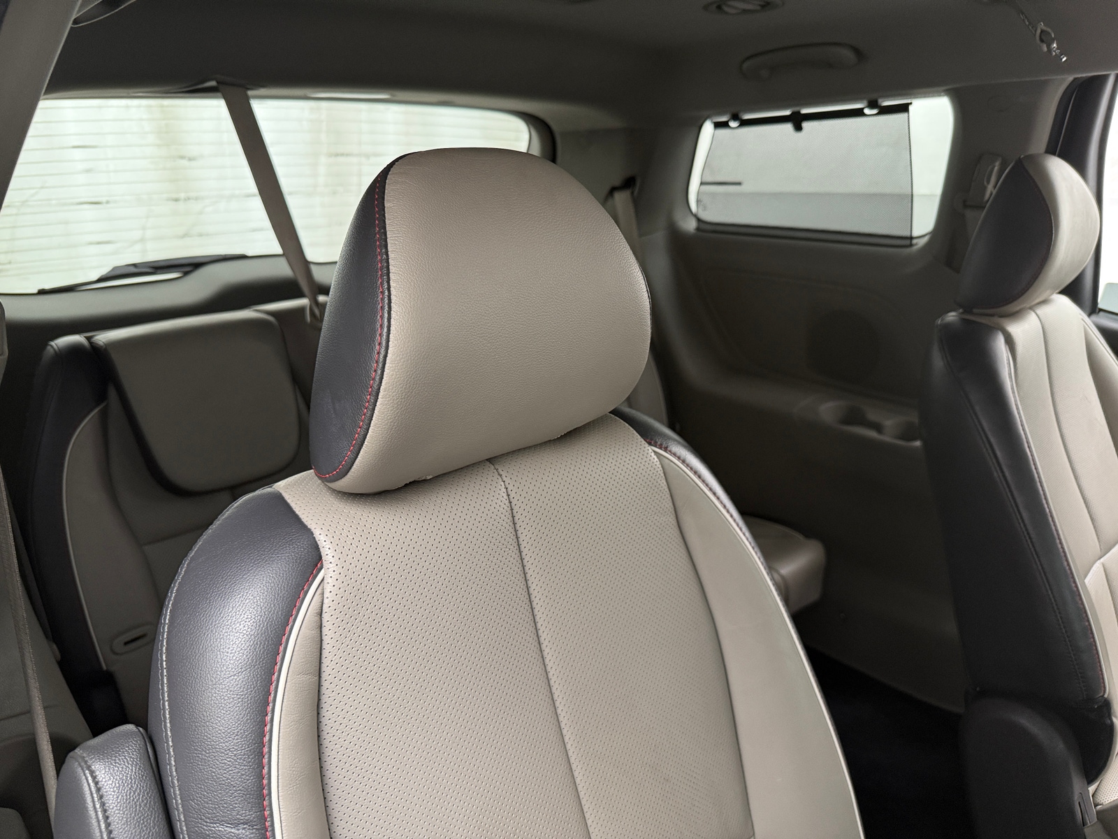 Thumbnail: 2017 Kia Sedona - 6