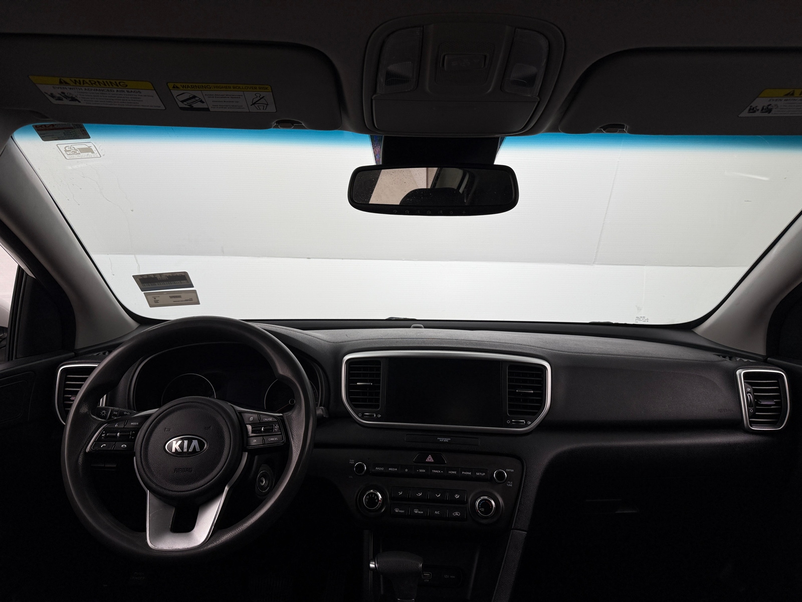Thumbnail: 2022 Kia Sportage - 3