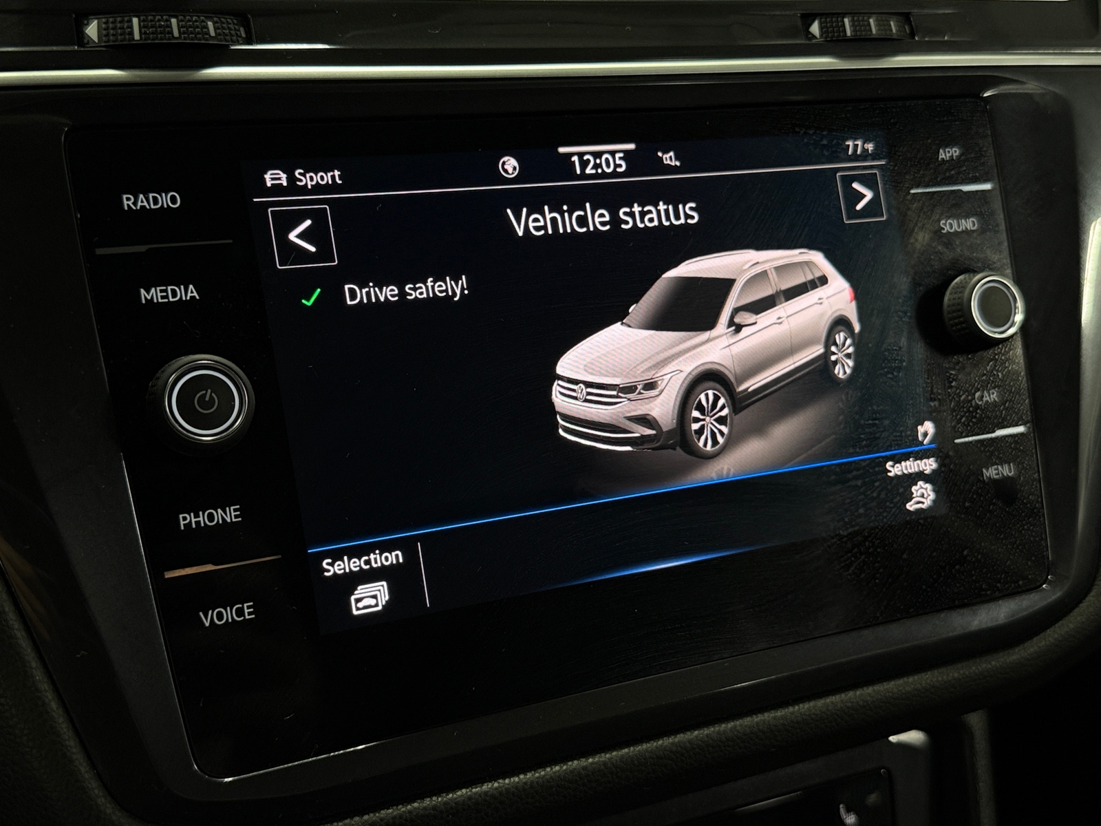 Thumbnail: 2024 Volkswagen Tiguan - 3