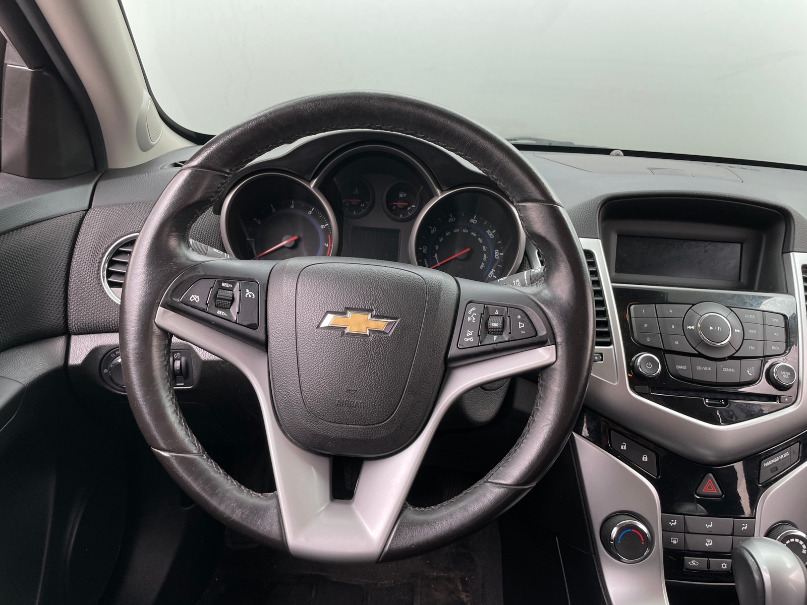 Thumbnail: 2014 Chevrolet Cruze - 5