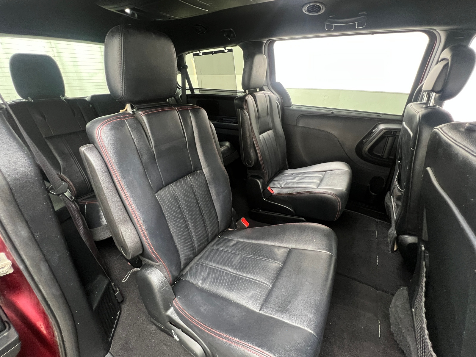 Thumbnail: 2017 Dodge Grand Caravan - 5
