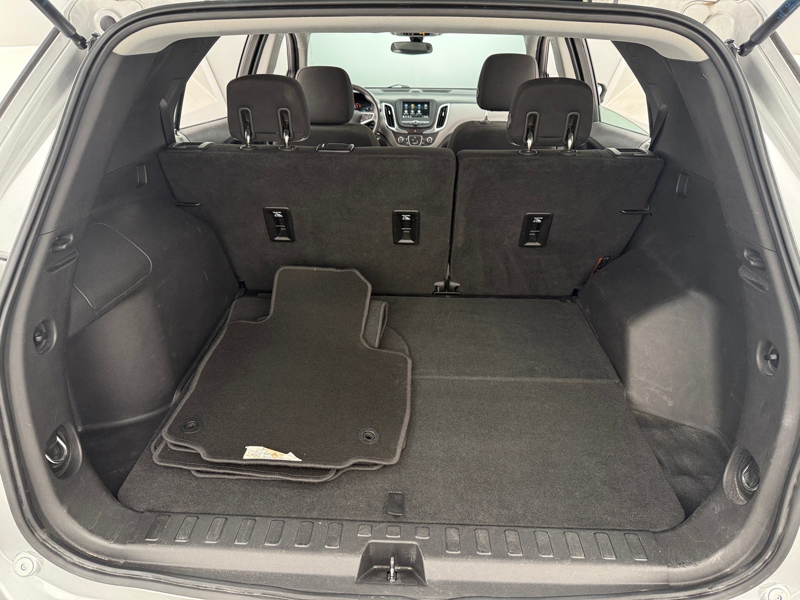 Thumbnail: 2019 Chevrolet Equinox - 7