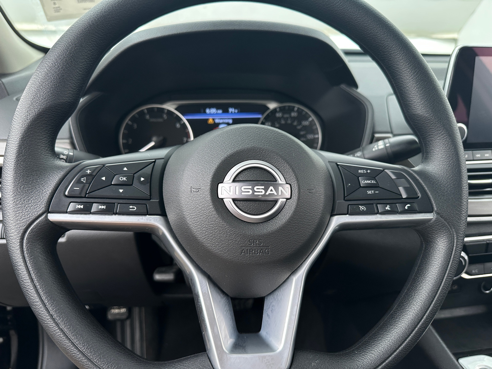 Thumbnail: 2025 Nissan Altima - 4