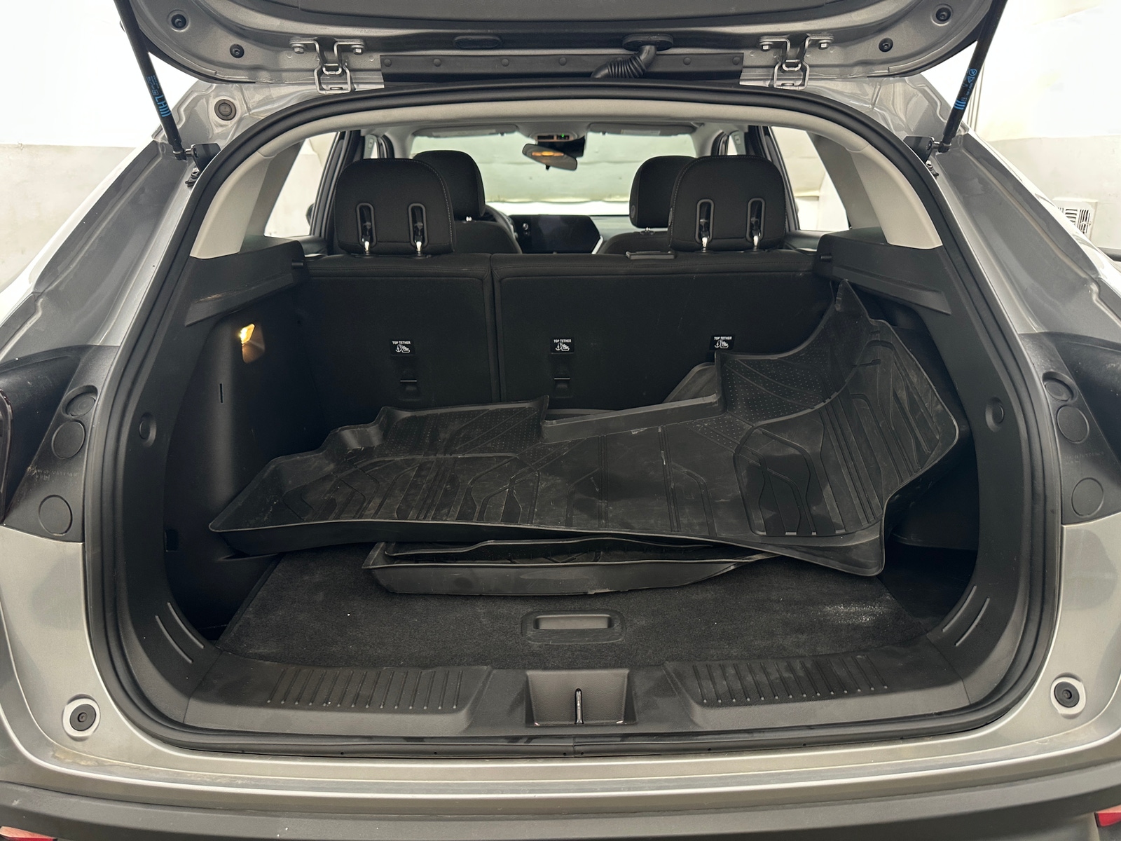 Thumbnail: 2025 Chevrolet Trax - 7