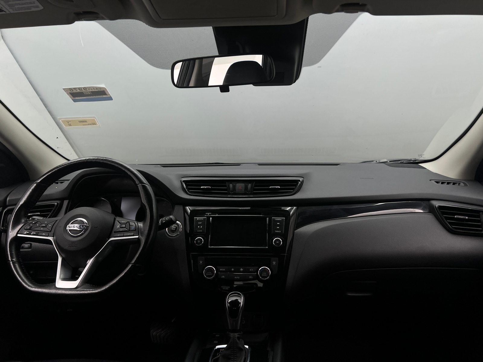 Thumbnail: 2022 Nissan Rogue Sport - 2